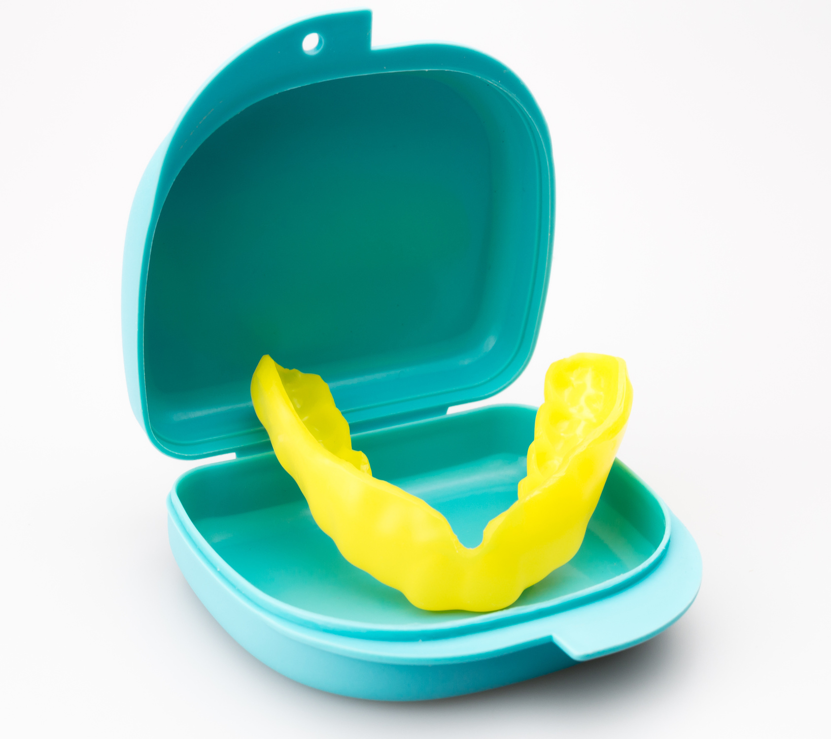 黄色いスポーツマウスガード