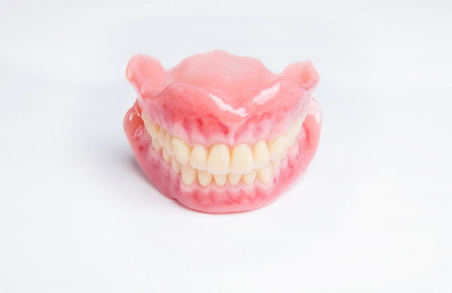 上下の総入れ歯